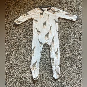 EUC Kyte Giraffe Zipper Footie